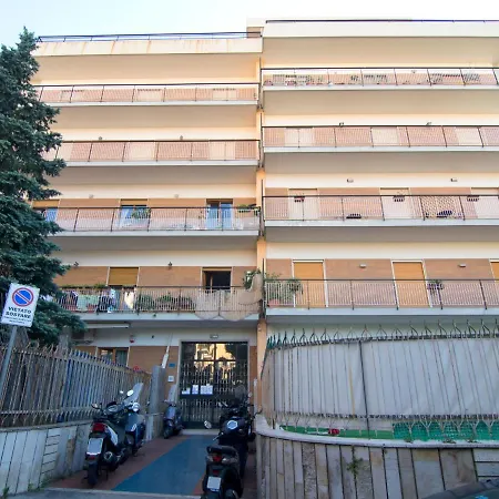 Floor By Interhome *