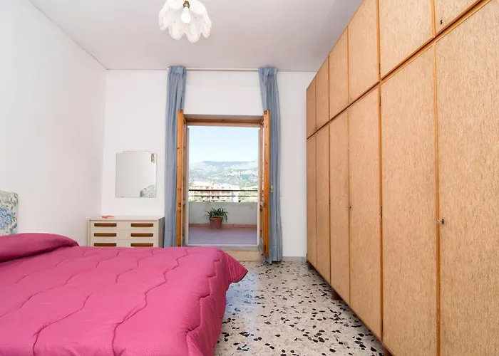 Floor By Interhome * Сорренто